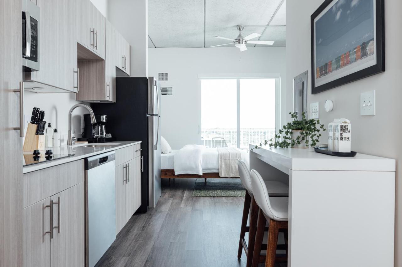 Mint House St. Petersburg - Downtown Aparthotel Bagian luar foto